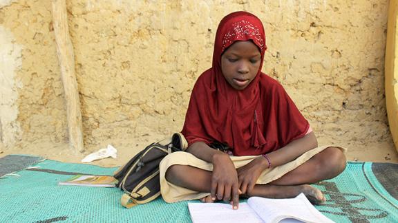 In the Diffa region of Niger, attacks by Boko Haram left tens of thousands of children out of school during the height of the violence.