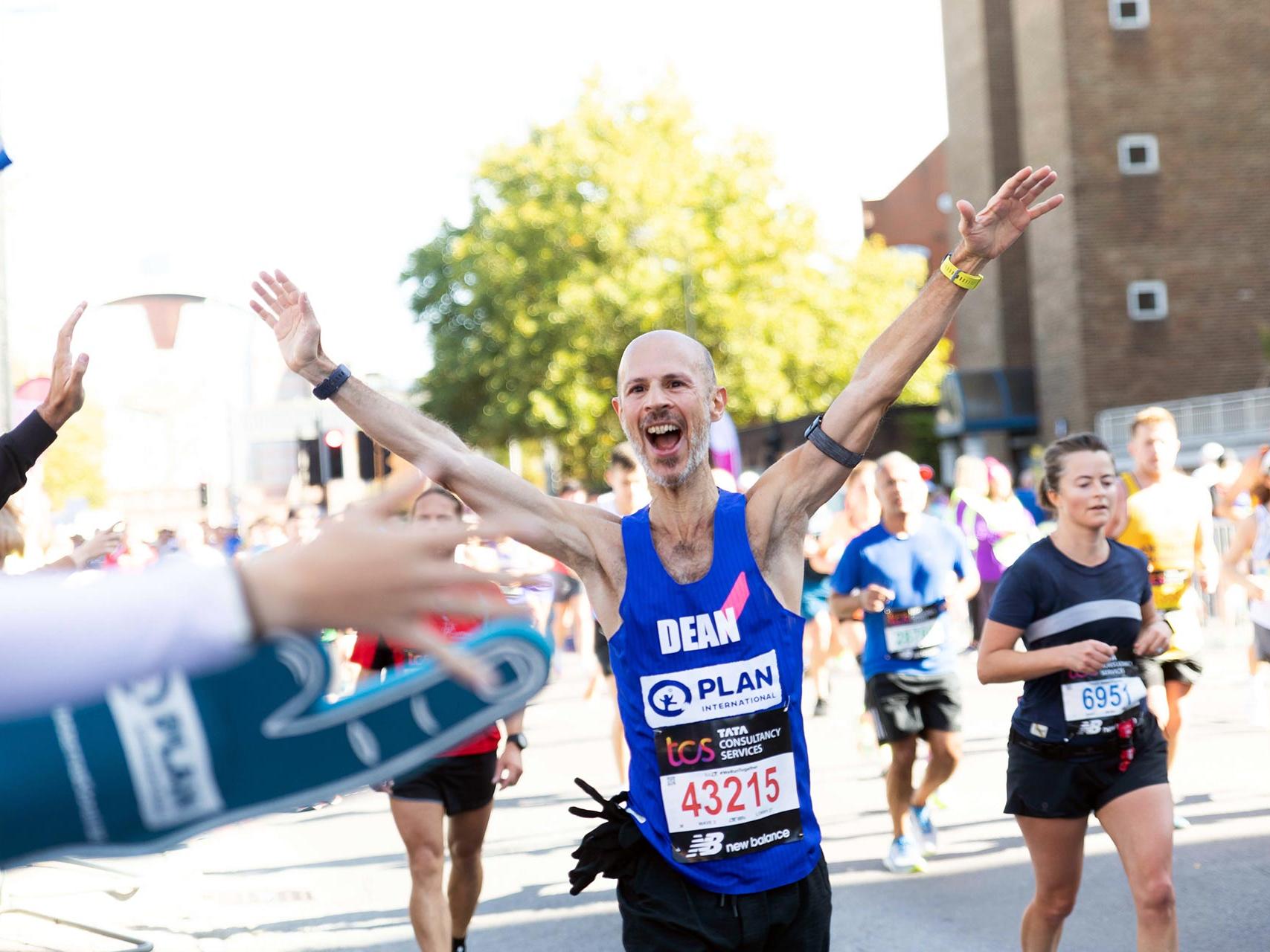 Man cheering marathon